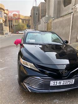 تۆیۆتا کامری